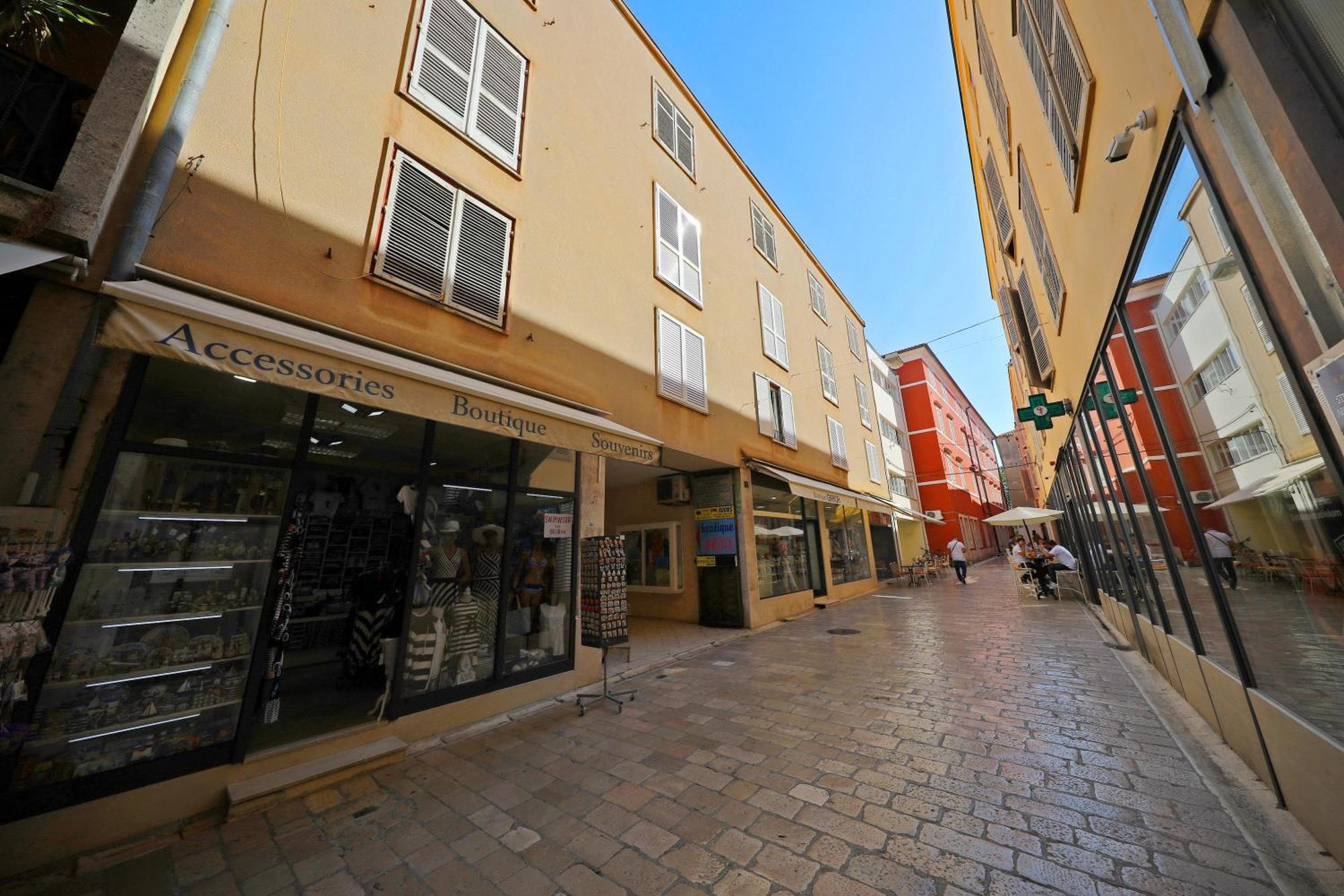 Apartman Ski Zadar Exteriör bild